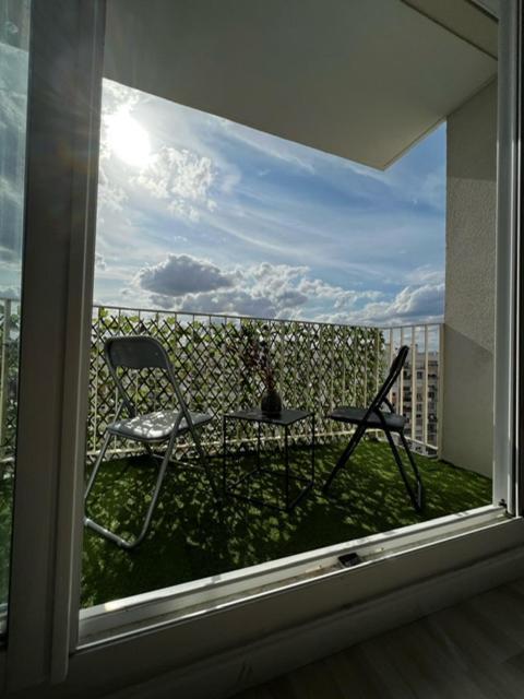 Evasion Familiale & Appartement Convivial Et Chaleureux Épinay-sur-Seine Exteriör bild